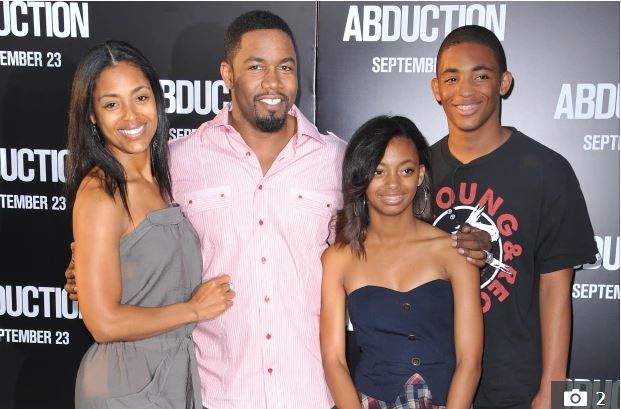 Michael Jai White with his Kids